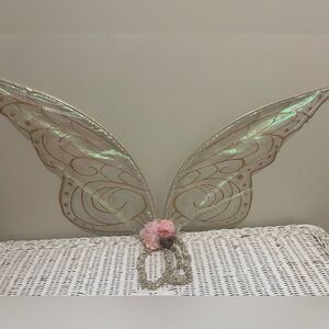 Spirit fairy wings in gold